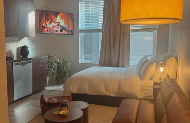 Elegant Suite at Marina-Venice Beach with Pool, Jacuzzi, GYM by Holisticā Retreats - Foto 43