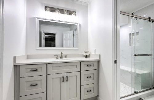 Immaculate Suwanee House with Pool and Game Room! - Foto 23