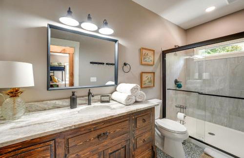 400 Acres on Lavender Mtn Getaway with Hot Tub! - Foto 16