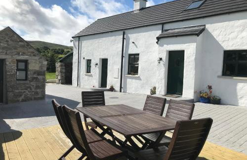 Mournes Family Cottage with Hot Tub - Foto 2