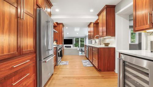 Sojourn Beautiful Home with Beach Access & Backyard - Foto 5