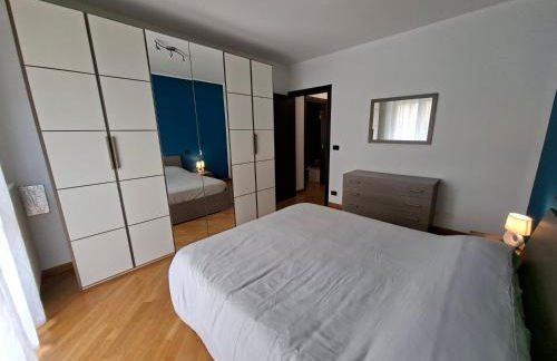 BG House - appartamento con giardino e garage privato - Foto 10