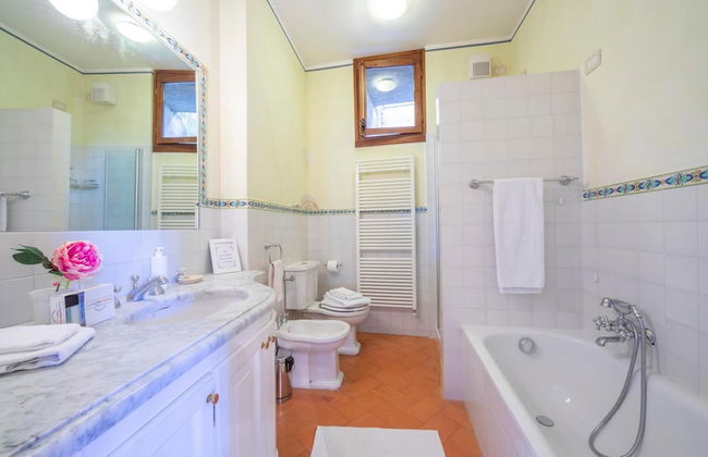 Villa Faccioli Limone With Shared Pool - Foto 21