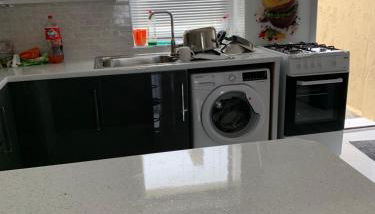 Entire 6 Bed 5 Star Luxury House FREE WiFi nice views - Foto 5