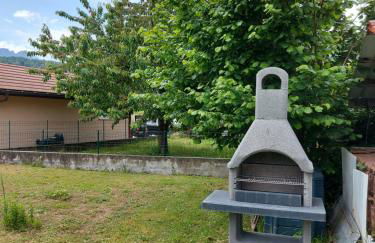 Entre lac et montagne, côté calme, spacieux 3 pièces avec grand jardin - Photo 18