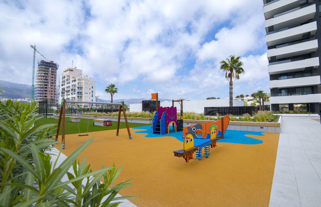 Alexia II - Photo 26