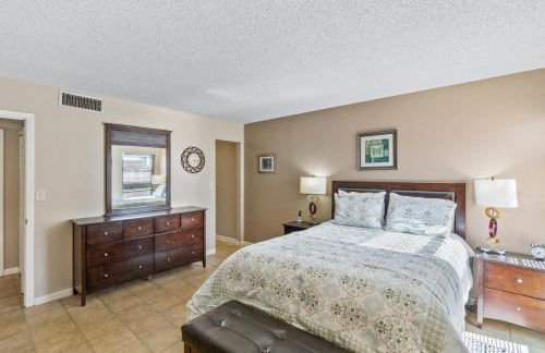 Walk to the Beach at Sunny Isles - Foto 47