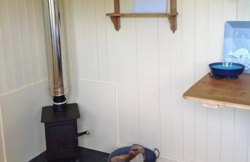 Beeches Shepherd Hut - Photo 5