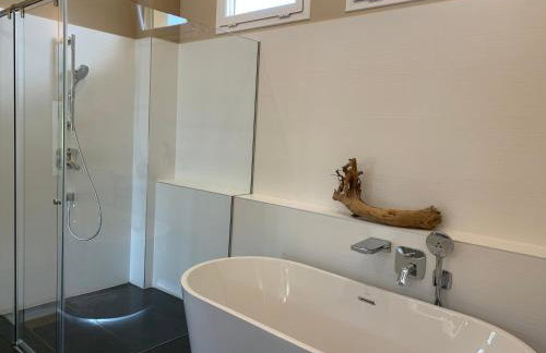 The beauty of Cala Tamarit - Foto 16