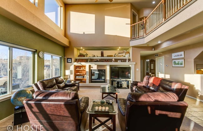 5BR Mtn Views Family Getaway HOT TUB - Foto 30