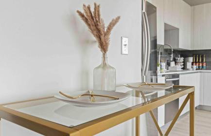 NEW! ChateauOasis PenthouseViews KingBed - Foto 14