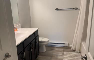 Escape to Luxury in the Poconos Your Year-Round Family Retreat - Foto 14