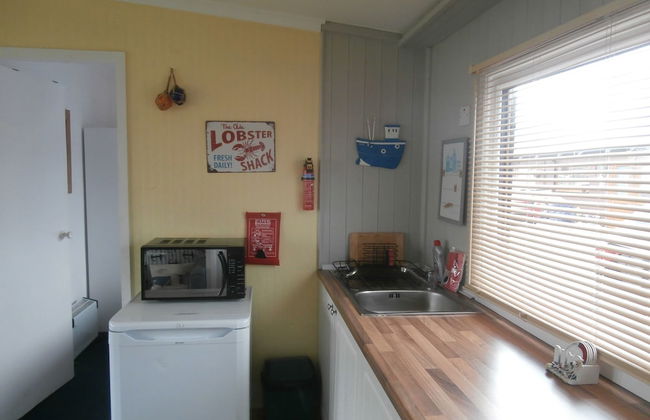 Captivating 2-bed Chalet in Mablethorpe - Photo 5