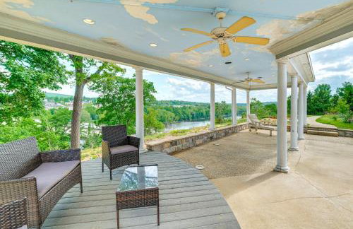 9-Acre New River Retreat Near Radford University - Foto 1