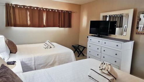 Sunset and Beach view apartment 402 - Photo 4