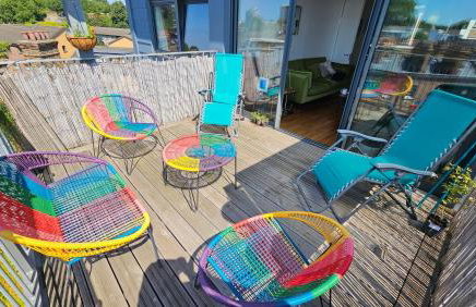 Roof Terrace, 2-bed 2-bath, Stoke Newington - Foto 12