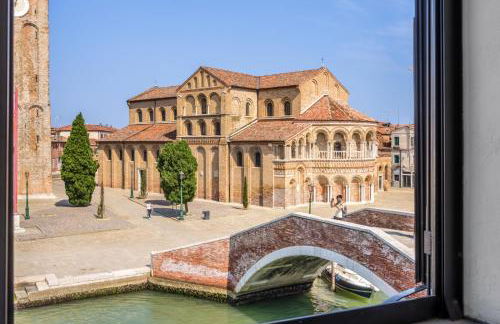 DUOMO Murano Apartment with Canal view - Photo 14
