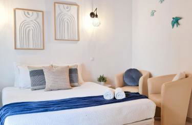 MINHA CASA SUA CASA - Cozy Little House, AC & WiFi - Foto 1