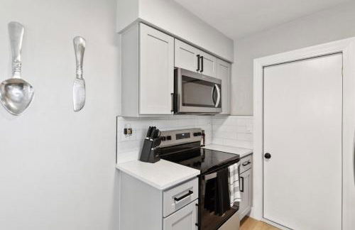 Luxury getaway, relax, and recharge! Tropical Florida Getaway Heated Pool Extra Fee - Foto 13