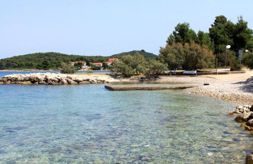 Apartments by the sea Ugljan - 8264 - Foto 5