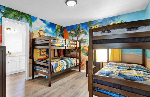 Feel the magic in this huge 7BR Disney Villa! w Theater Arcade Pool Spa - Foto 32