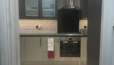 Williams House Sleeps 8 - Photo 3