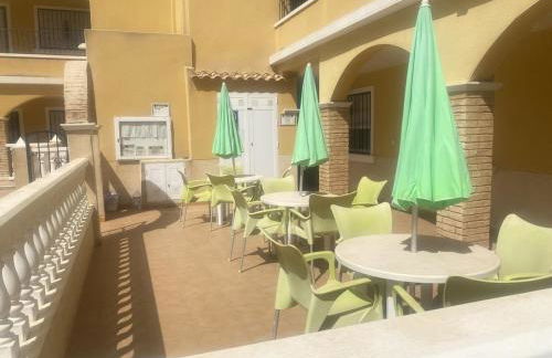 Top Floor spacious apartment with roof terrace - Foto 29