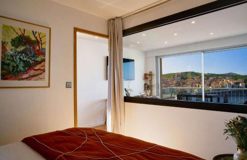 Vue Panoramique Exceptionnelle Mer, Montagne et Village l T2 Luxueux - Foto 11