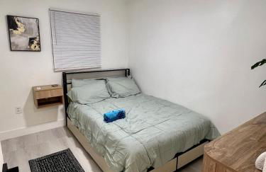 Cozy Little Villa in the Heart of Cocoa POOL HOUSE - Foto 27