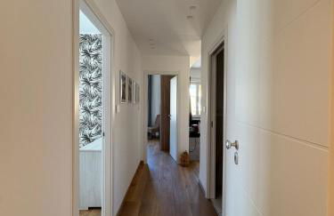 Bright and Spacious Elegant Apartment 5 min Airport - Foto 6