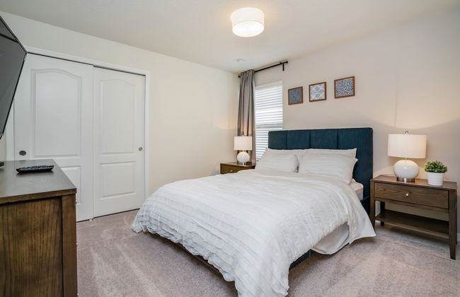 8 Bed 6 Ba Villa with Games, Pool & Spa - Foto 16