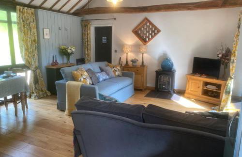The Tack Room Cottage - Sleeps 4, Garden & Parking - Foto 9