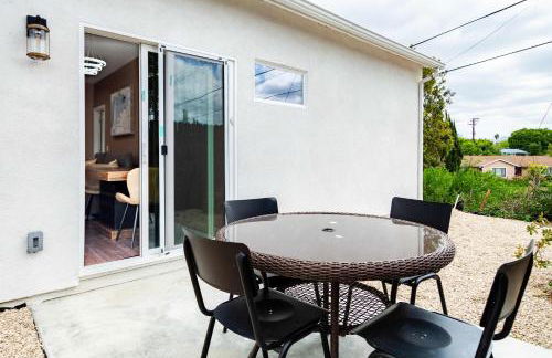 Cozy 2BR Home Mountain Views Pet Friendly - Foto 6