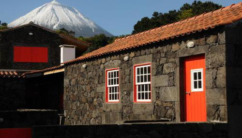 Casas das Portas do Mar e das Portas do Sol - Photo 1