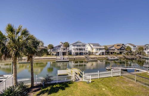 Ocean Isle Beach Home with Canal Views! - Foto 2