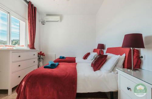 Casa Wood - family holiday villa with pool - Photo 12