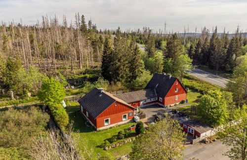 HIRSCH Hänsel Ferienhaus Garten mit Bergblick - Grill -Wald - Foto 1
