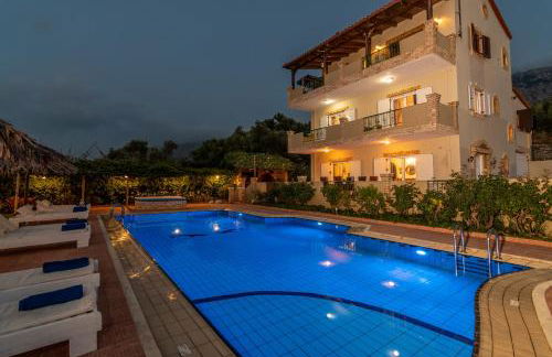 Annlexander - Photo 1