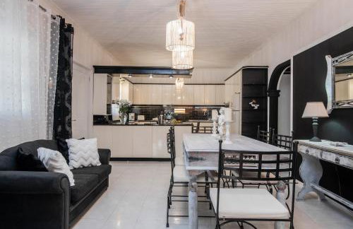 JPS stone villa - Foto 27