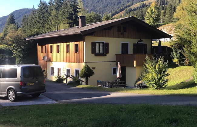 Spacious Holiday Home near Ski Area in Leogang - Foto 31