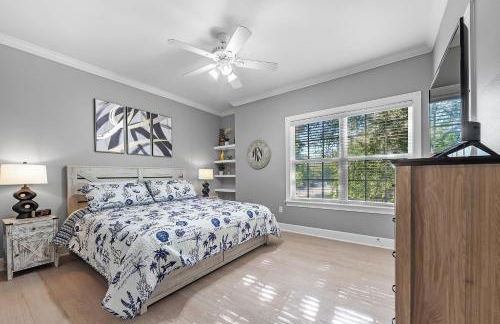 Newly Renovated Condo Minutes from The Beach, OWA Water Park and Tanger Outlets - Foto 48