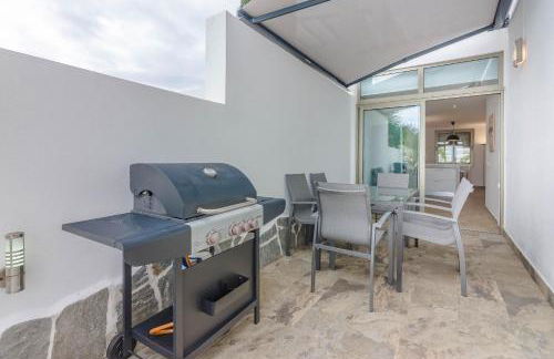 Villa Isabella, Luxury Villa with Heated Pool Ocean View in Adeje, Tenerife - Foto 59