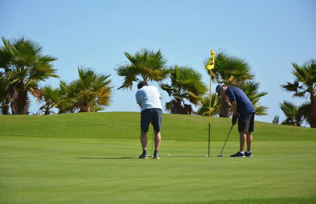 2 Bedrooms 2 Bathrooms Pool View Apartment - Foto 9