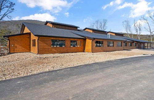 New Cabin at Tall Timbers! Free Tickets! Indoor and Outdoor Pools! - Foto 39