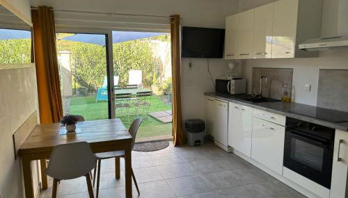 Studio tout équipé à la nuitée ou plus,proche aéroport Bastia - Foto 3