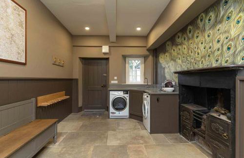 The Entire Coach House at Middleton Hall, Three Bedroom Holiday Home - Photo 22