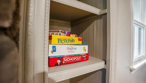 Chimney Rock Chalet Near Lake Lure! - Foto 5, Game Room