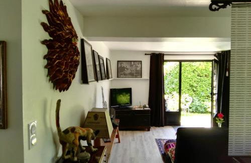 Plage et centre à 15 minutes à pied - stationnement gratuit et facile - Foto 13