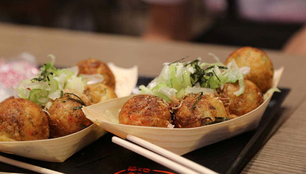 Tour gastronómico por el mercado Kuromon - Foto 3