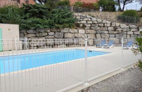Maisonnette dans domaine avec piscine à Nyons, pays des olives - Foto 13